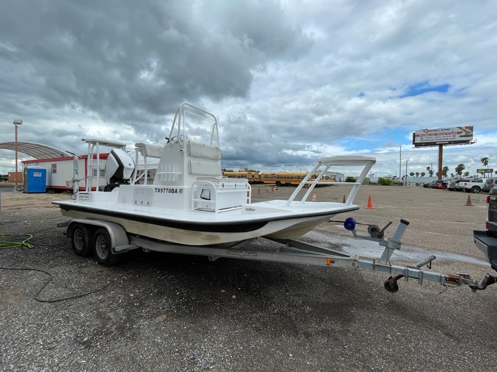 2010 20' Shallow Sport Classic - W/ 2017 Evinrude 175 E-TEC G2 Motor