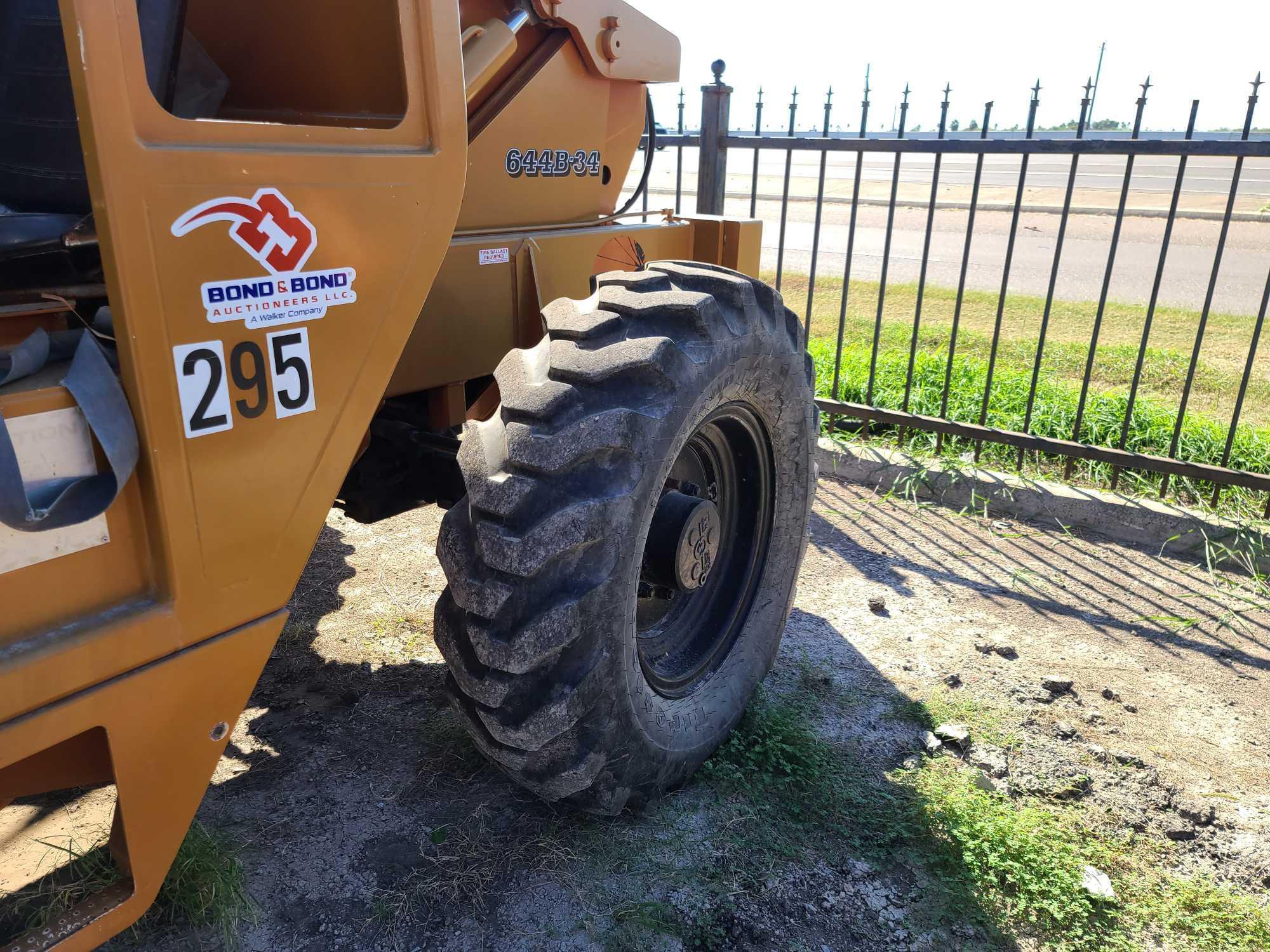 2002 LULL 644B-34 TELESCOPIC FORKLIFT (GARAGE KEPT)