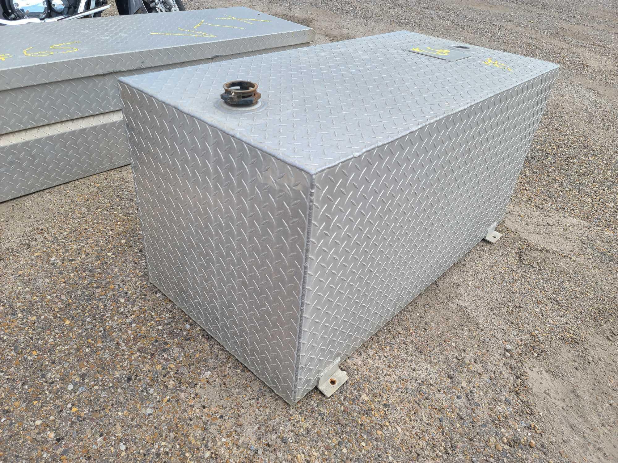 Diamond Cut Fuel Tank