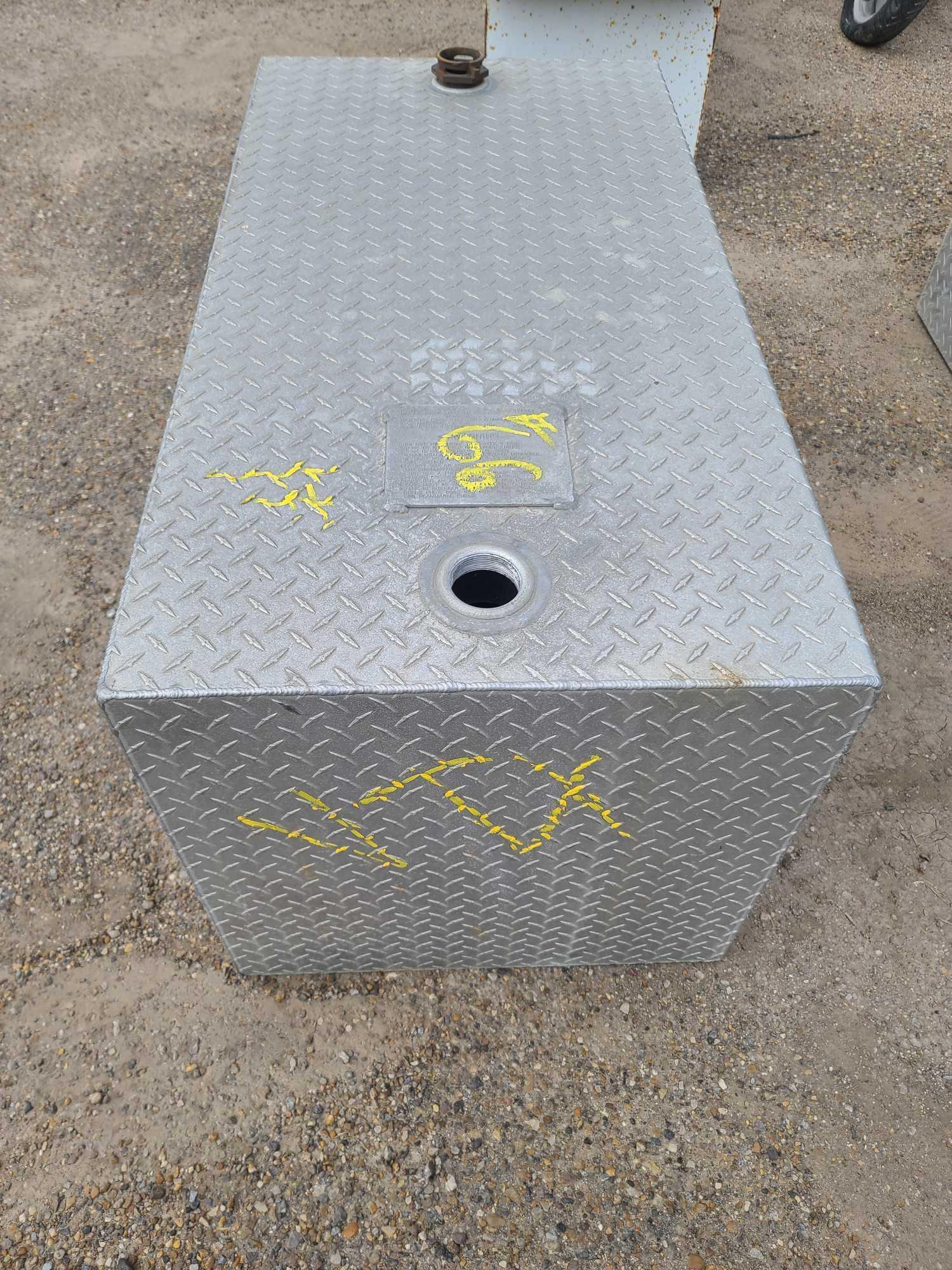 Diamond Cut Fuel Tank