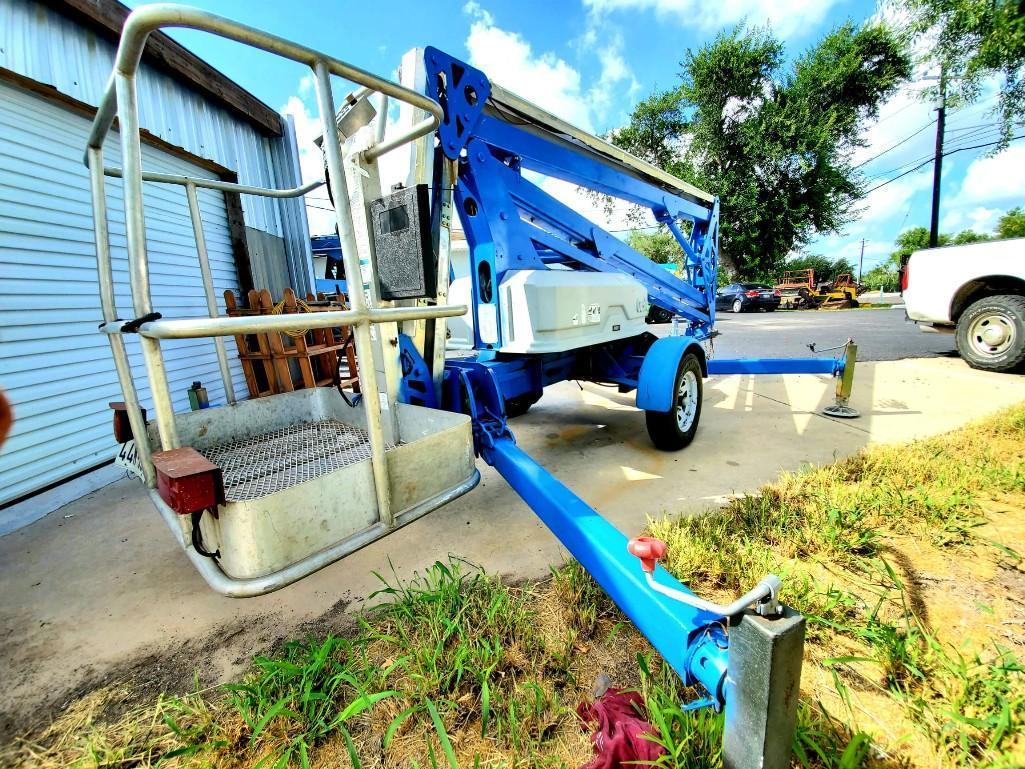 2008 Genie TZ34/20 Towable Boom Lift