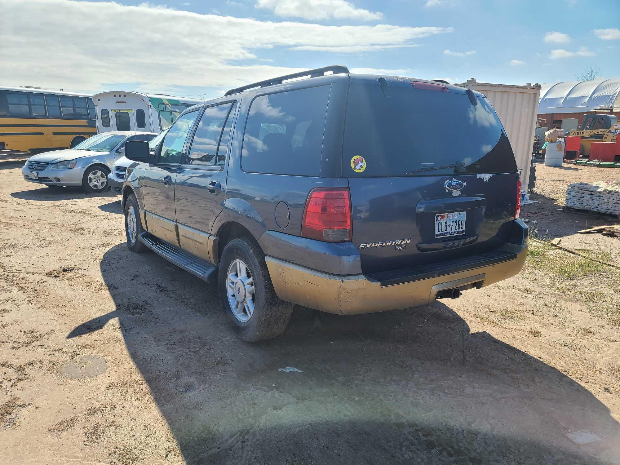 2006 Ford Expedition Multipurpose Vehicle (MPV), VIN # 1FMPU16506LA32834