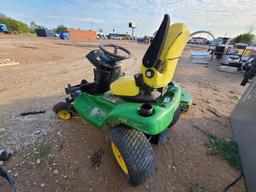 John Deere Lawn Tractor