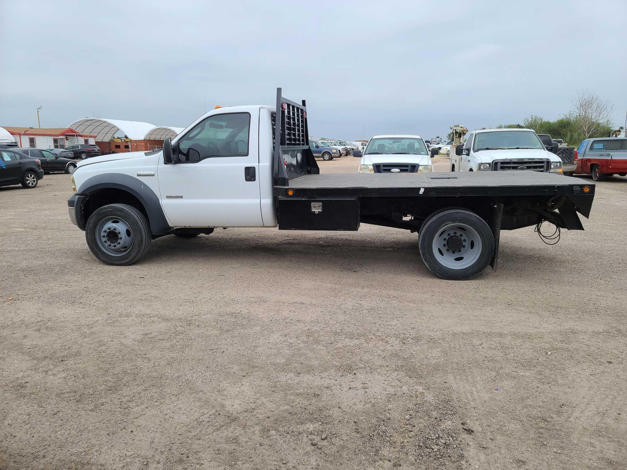 2007 Ford F-550 Dually Flatbed Truck, VIN # 1FDAF56P07EA87122