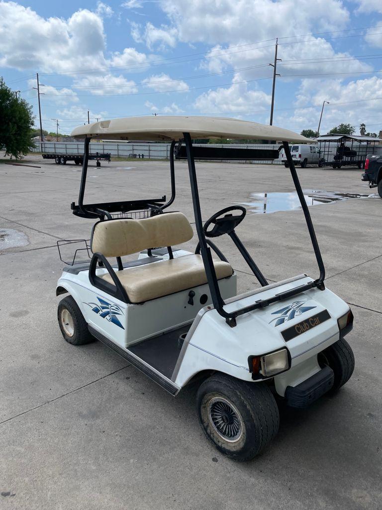 CLUB CAR ELECTRIC GOLF CART