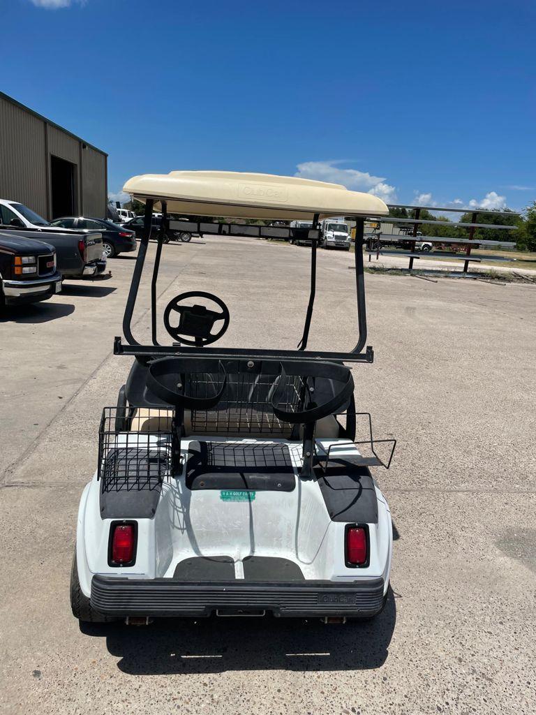 CLUB CAR ELECTRIC GOLF CART