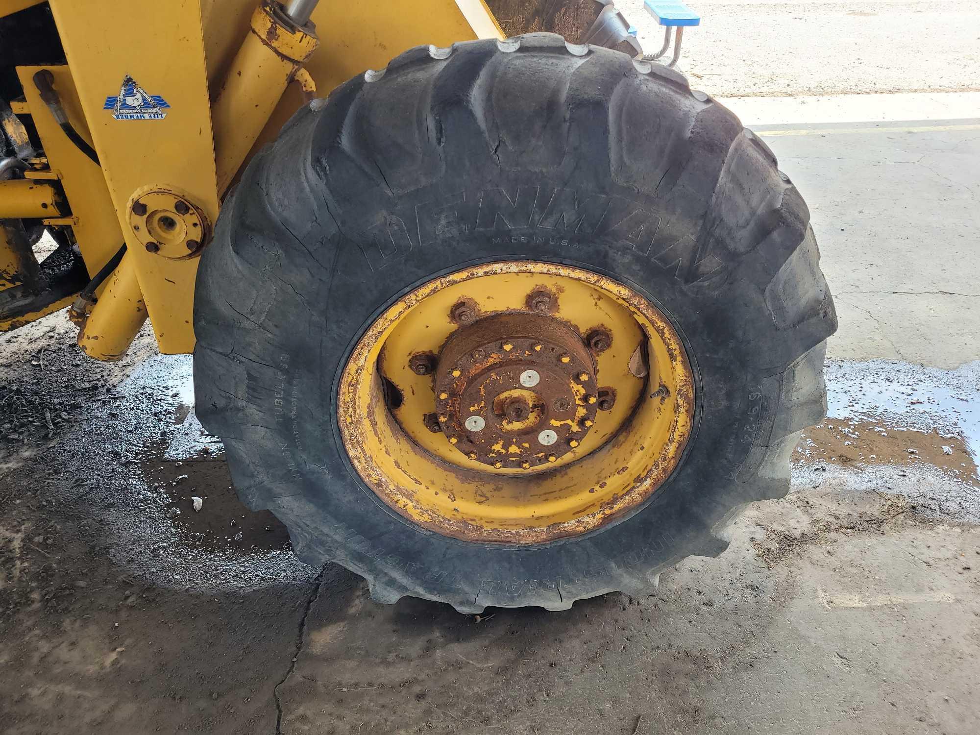 840 Allis Chalmer Wheel Loader