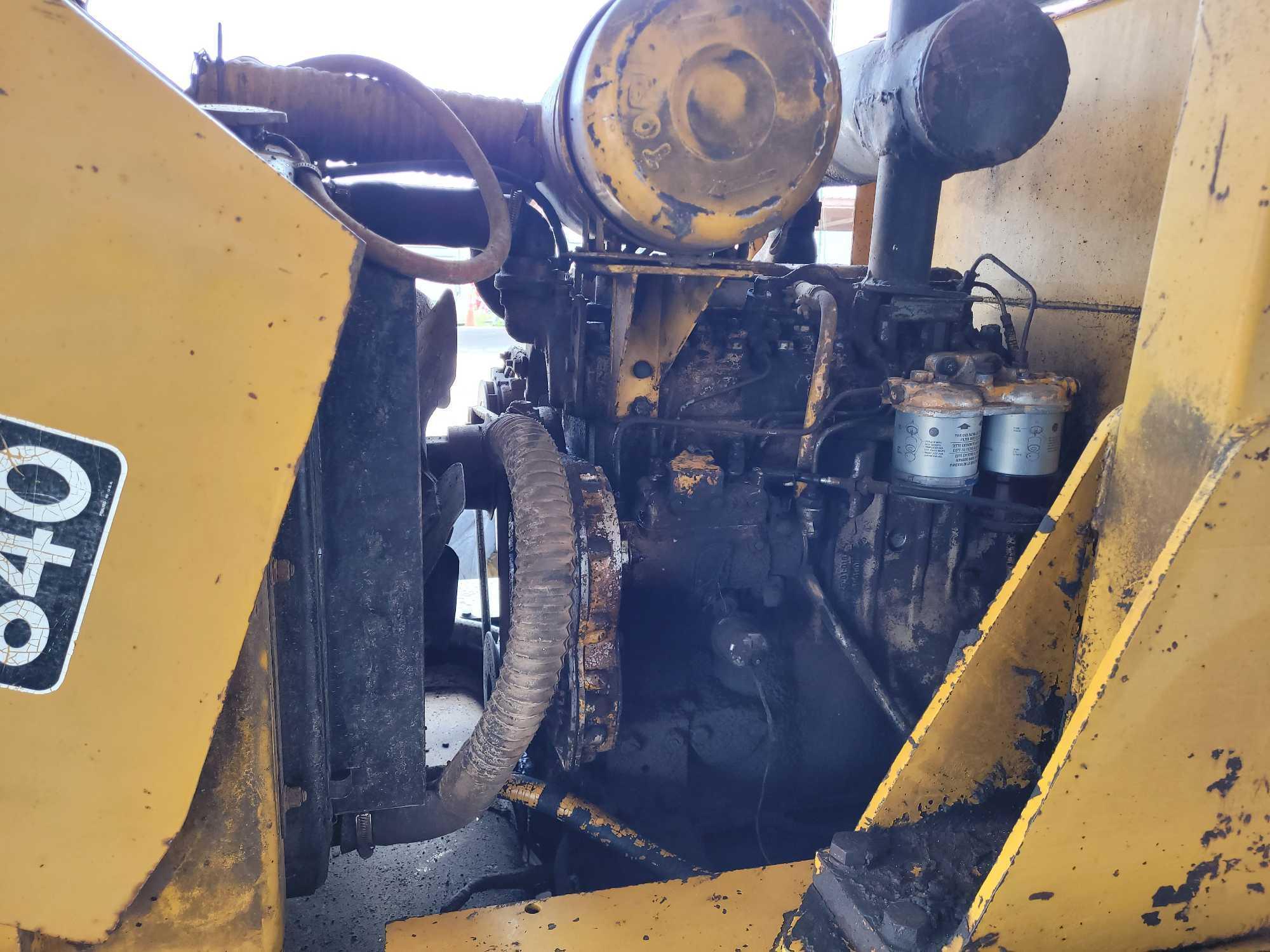 840 Allis Chalmer Wheel Loader