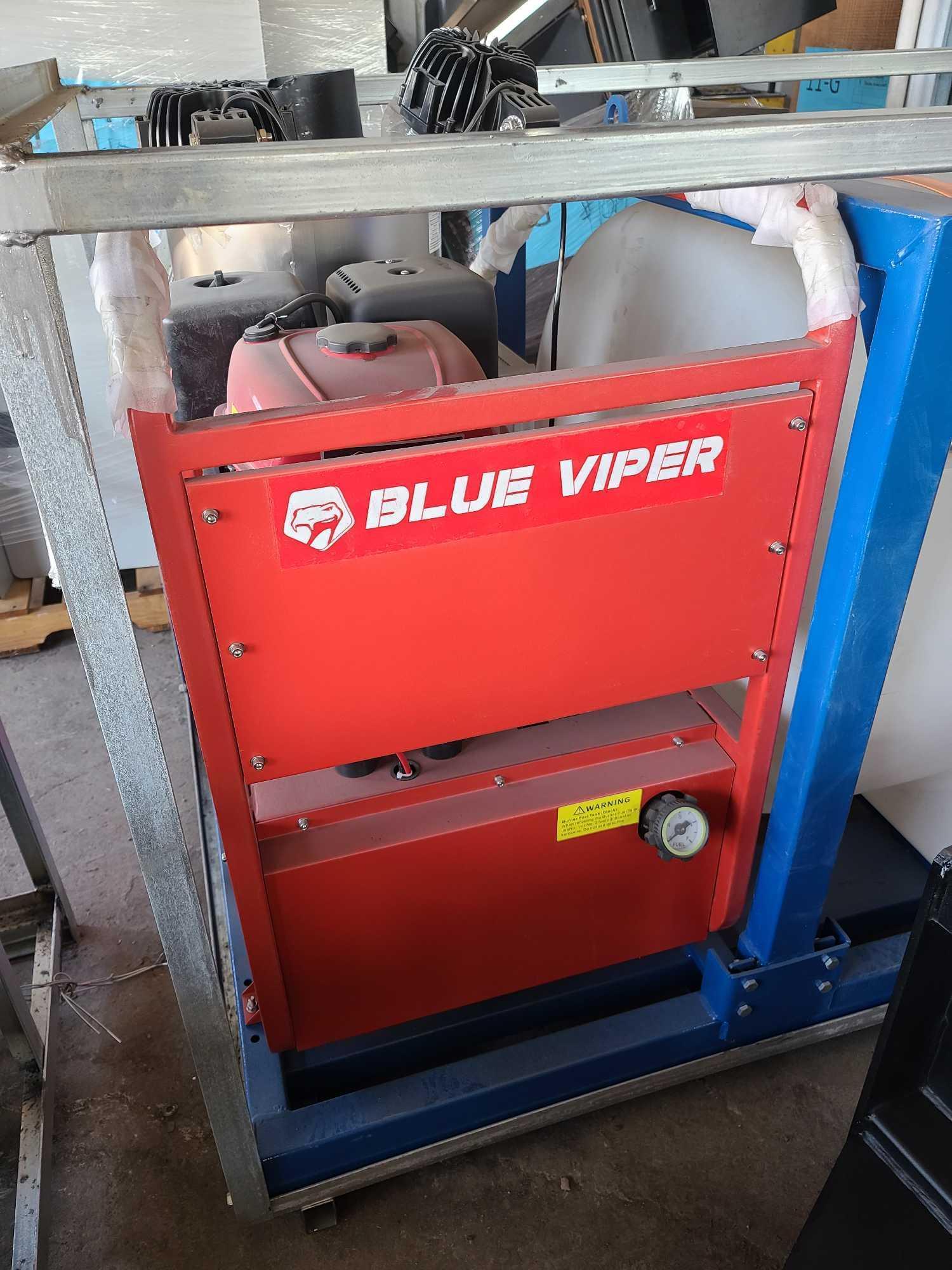 2022 Great Bear Blue Viper Hot Water Pressure Washer with Water Tank