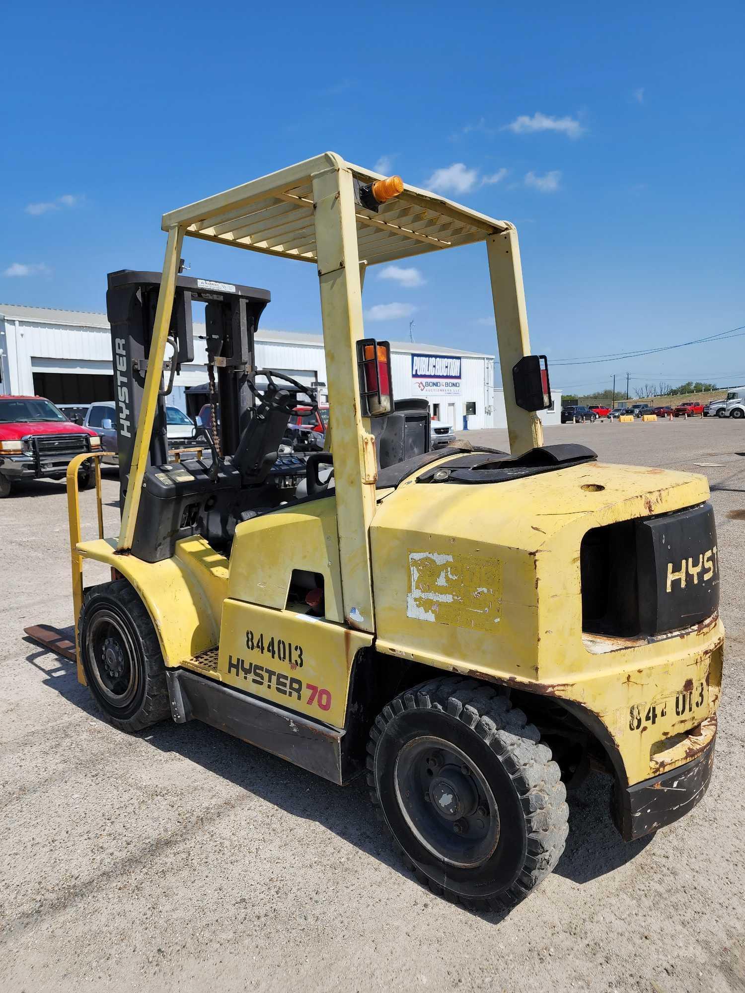 Hyster 70 Forklift