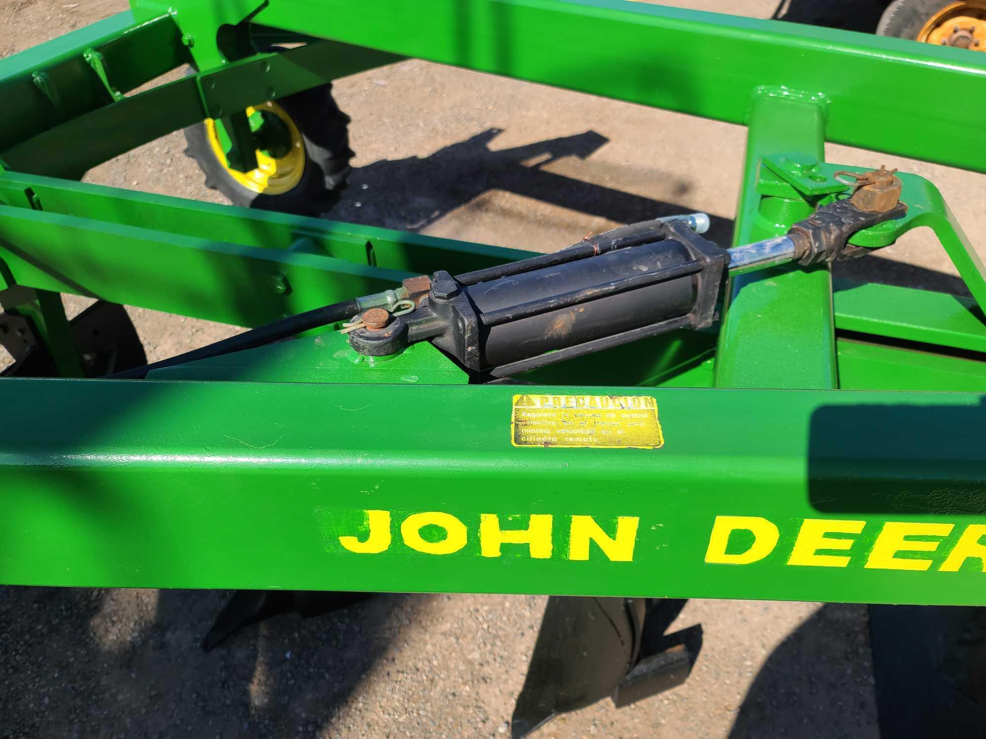 John Deere 965 Switch Plow