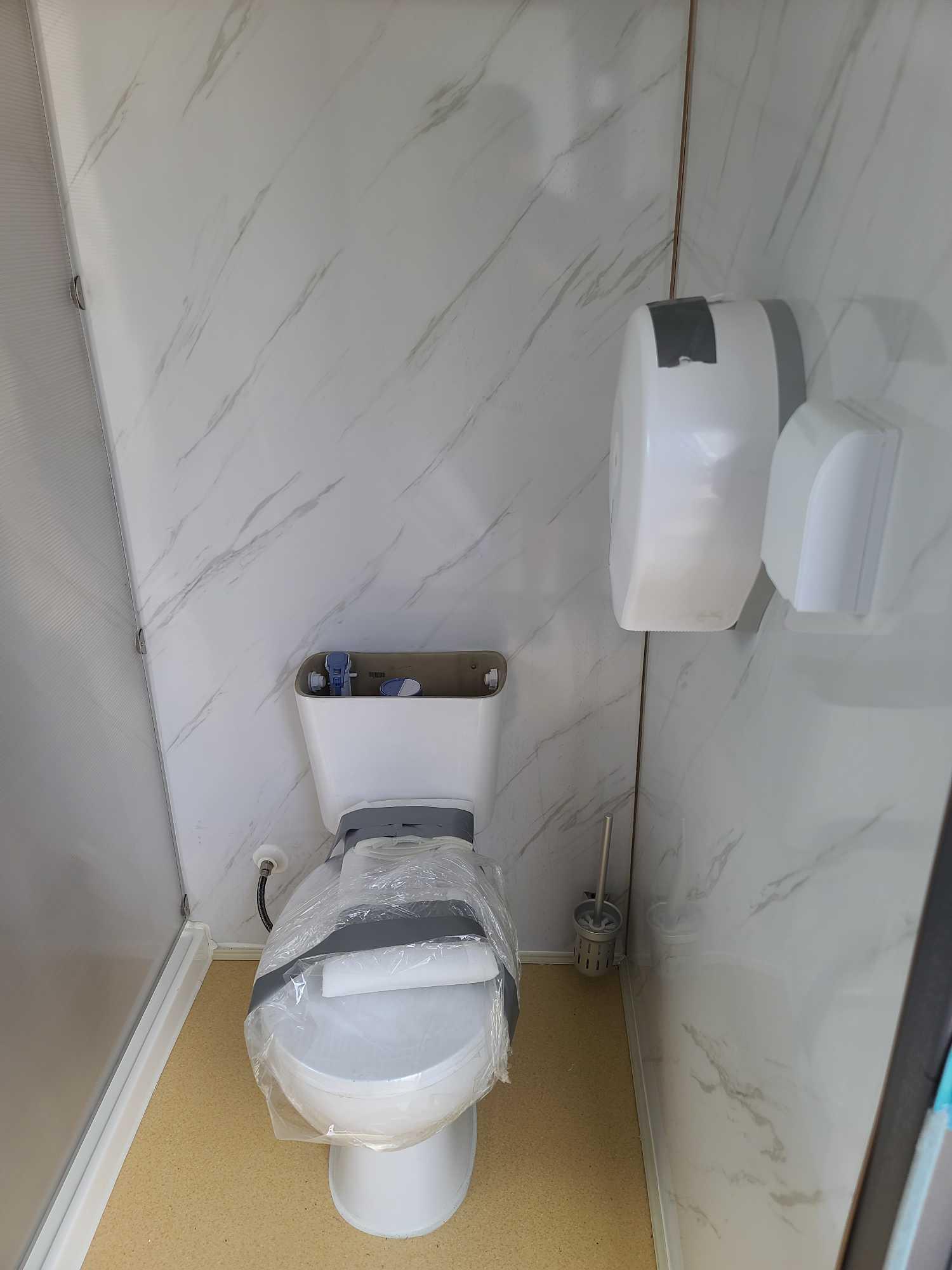Bastone 110V Portable Toilets w/Shower Misc.Industrial Size L1920*W2160*H2360mm