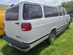 2000 Dodge Ram Wagon Van, VIN # 2B5WB35Z2YK131141