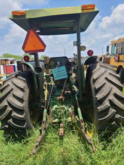 John Deere 2350 Tractor w/ Forks