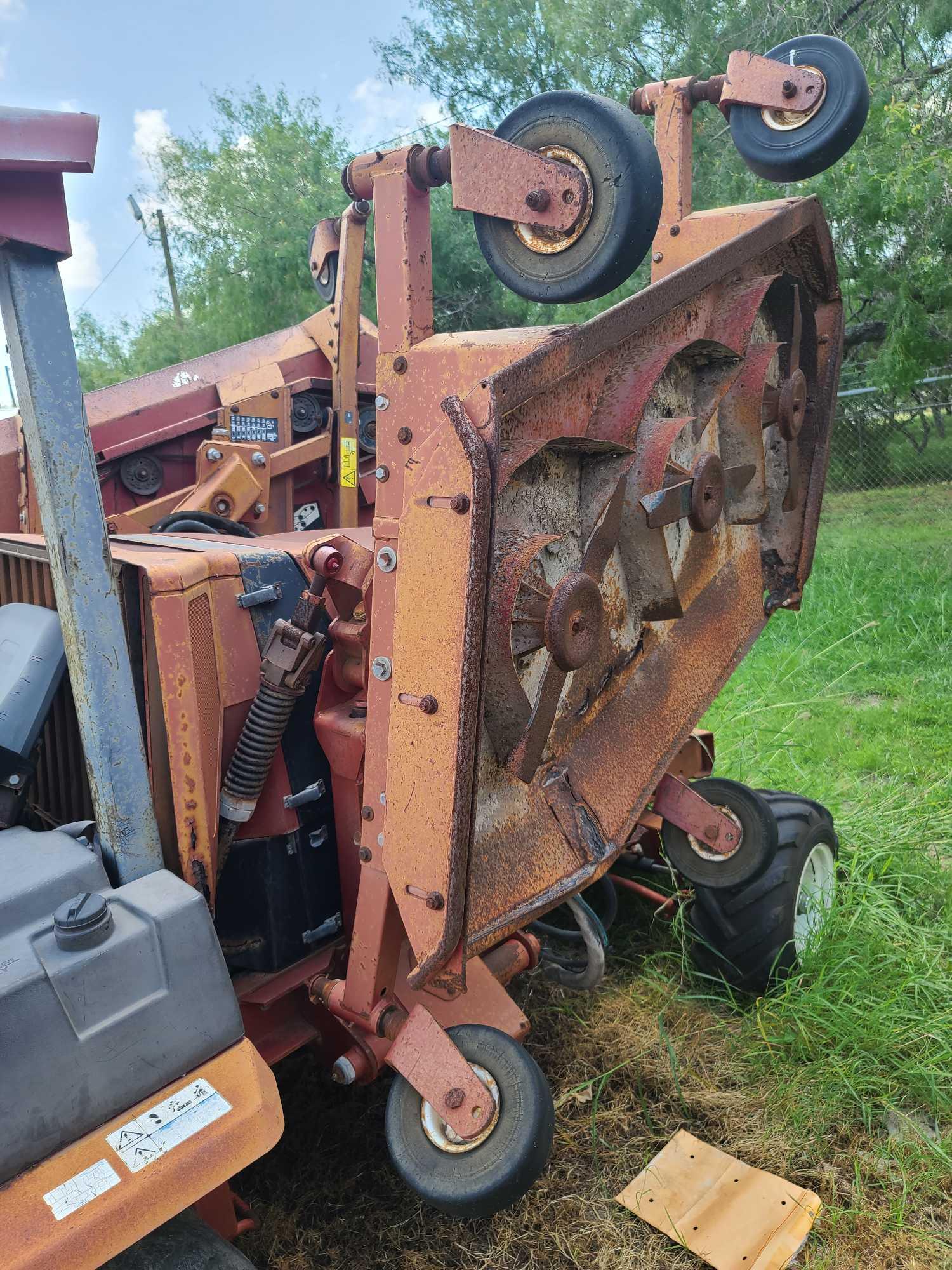 Toro Tractor