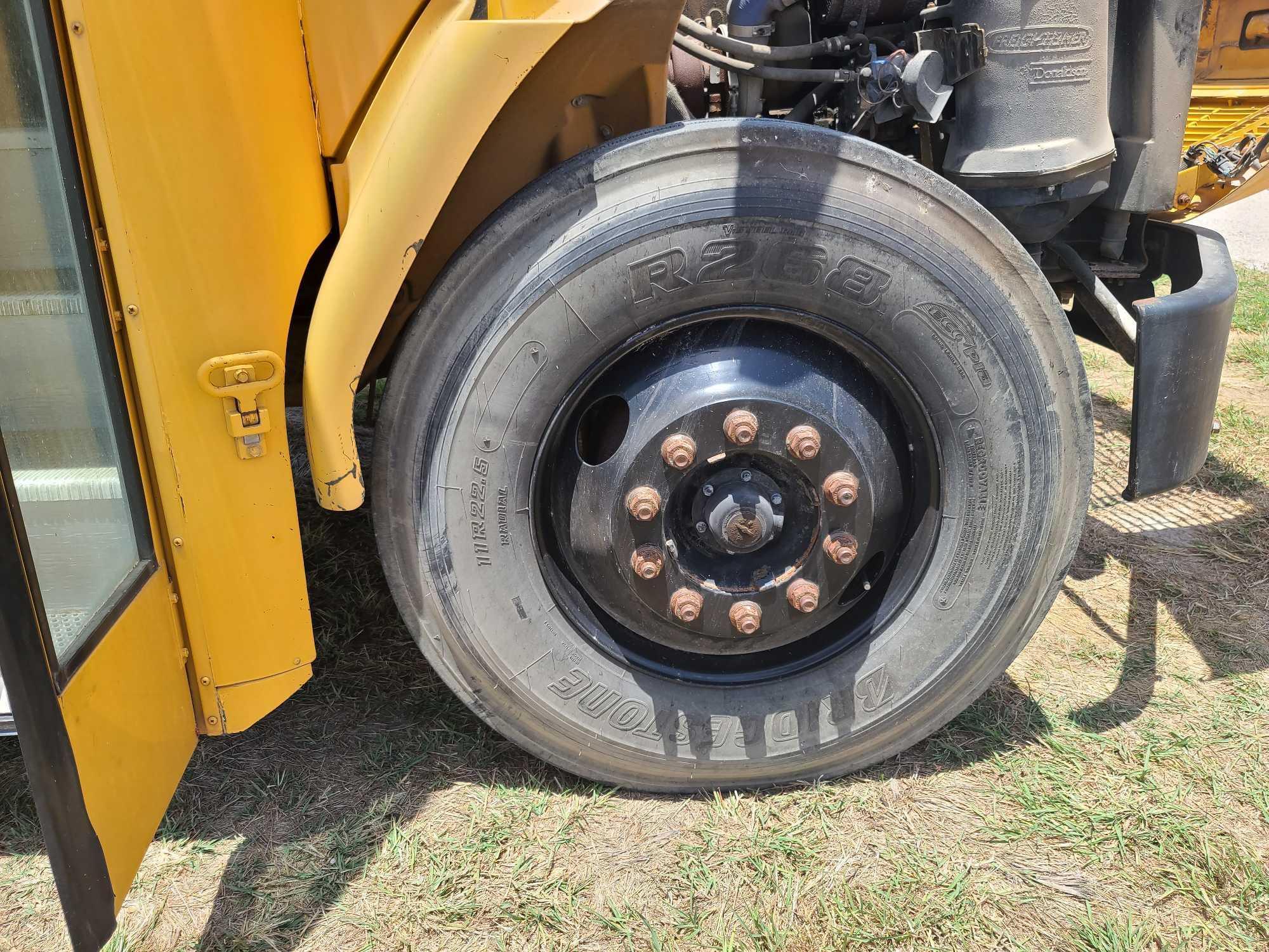 2005 Freightliner FS65 Chassis Diesel Bus, VIN # 4UZAAXDC95CU38483