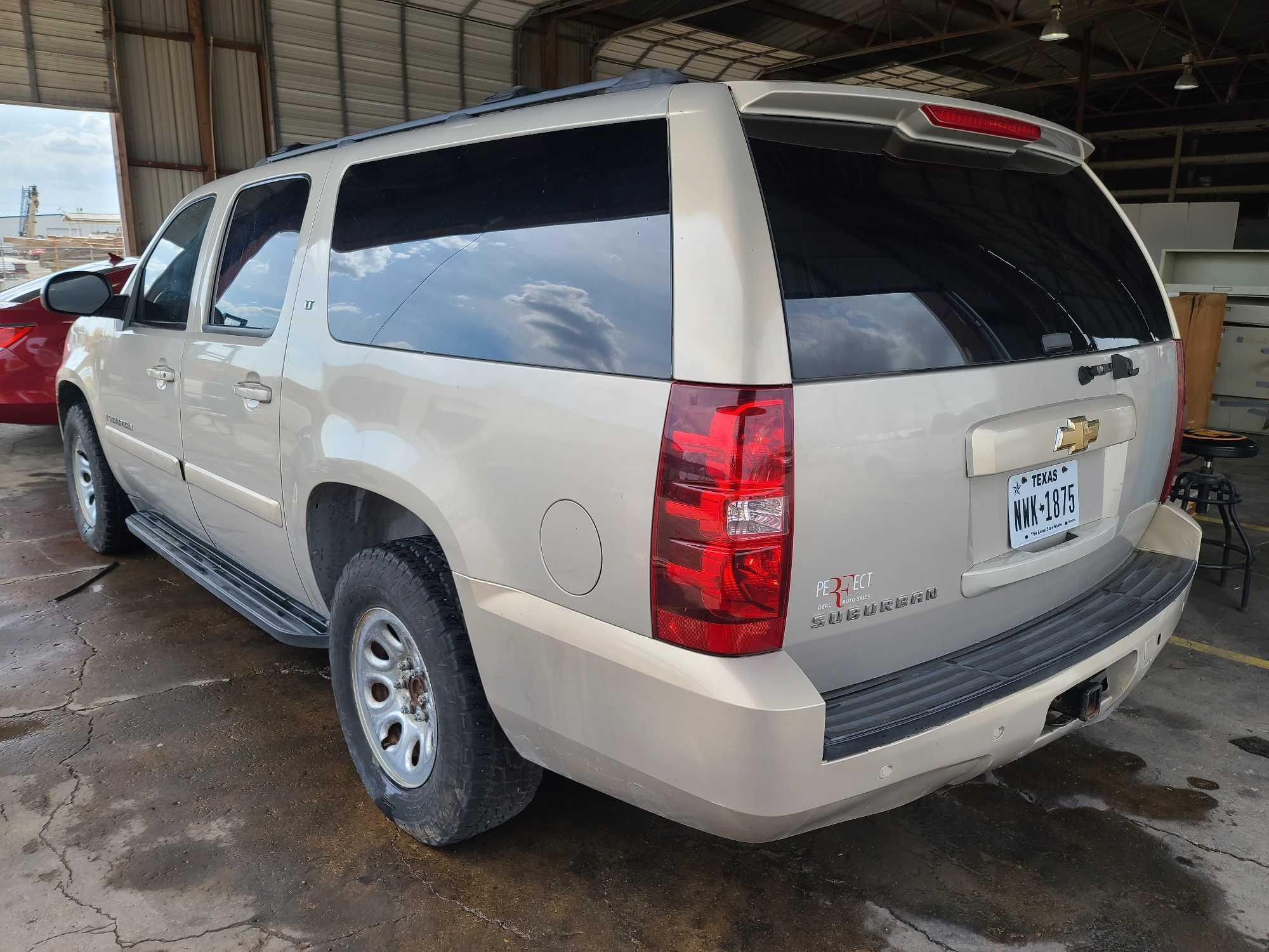 2007 Chevrolet Suburban Multipurpose Vehicle (MPV), VIN # 1GNFC16J27J164143