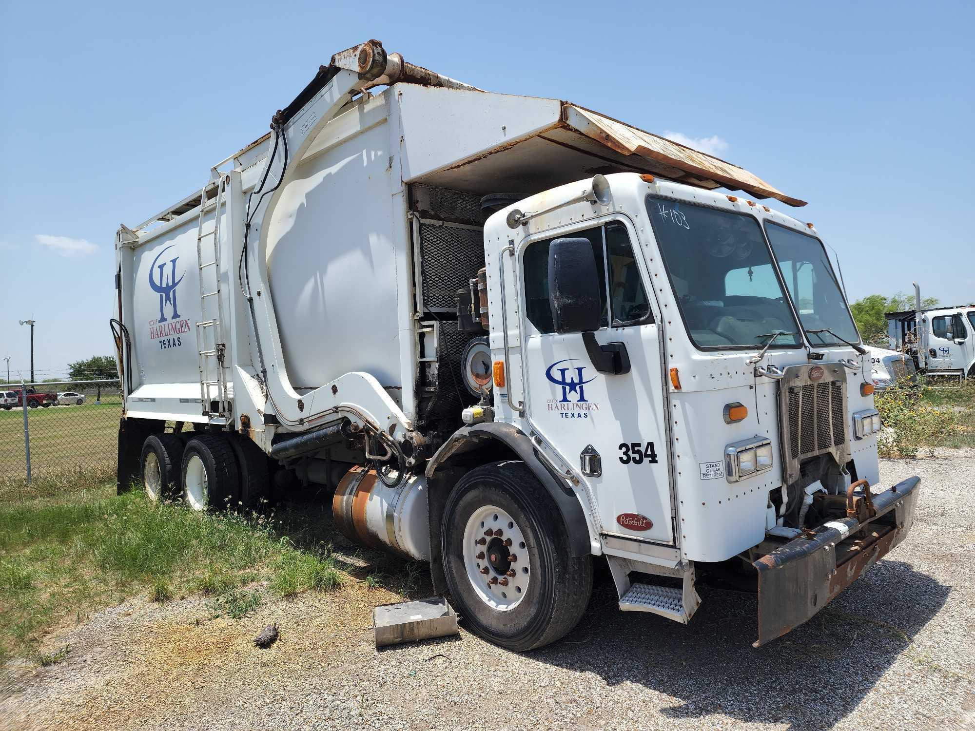 2013 Peterbilt 320 Front Loader Truck, VIN # 3BPZL50X0DF172674