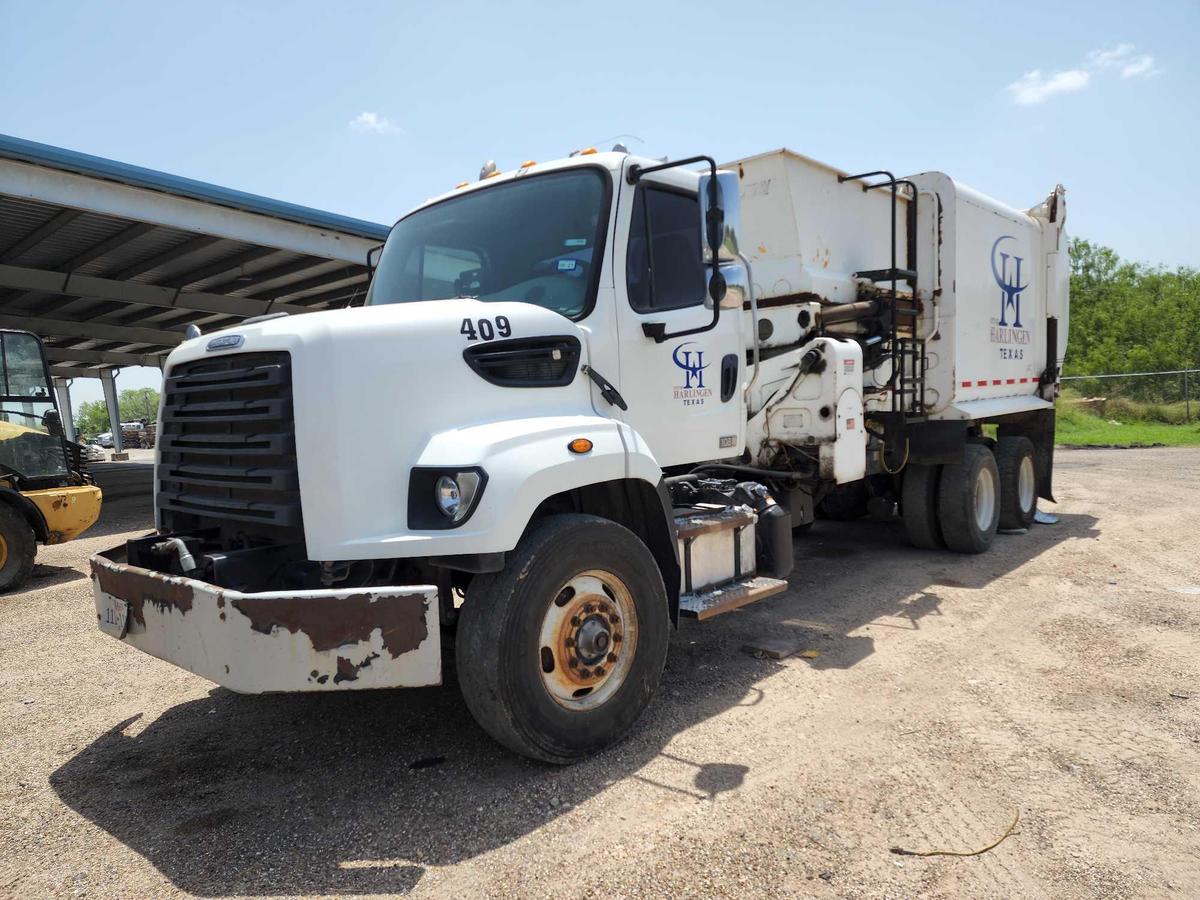 2013 Freightliner 108SD Side Loader/Garbage Truck, VIN # 1FVHG5BS8DHFH5399