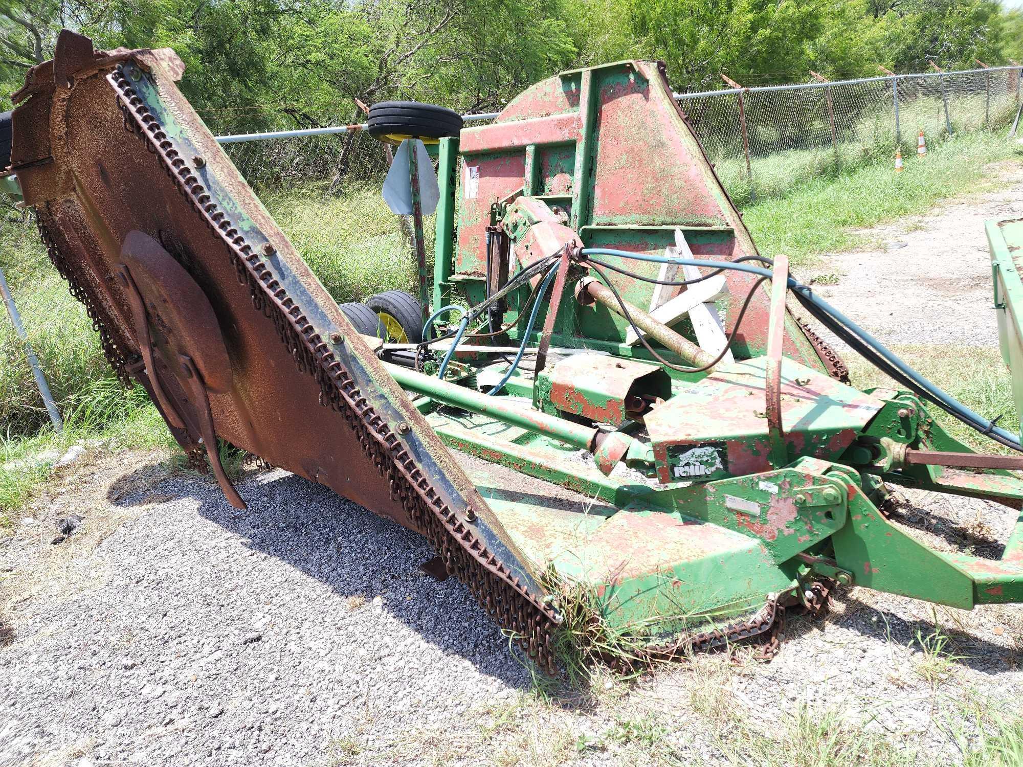 1995 JOHN DEERE 6300 TRACTOR W/RHINO SHREDDER