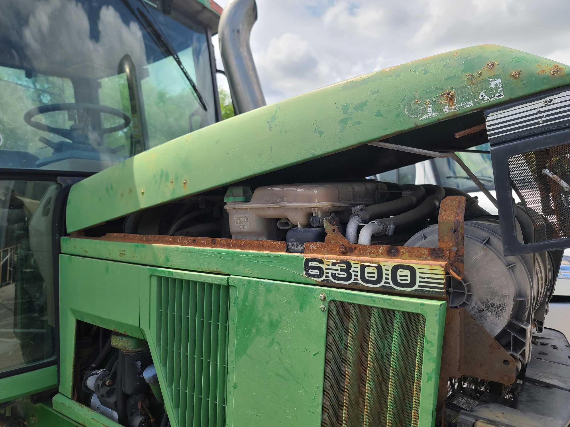 1995 JOHN DEERE 6300 TRACTOR W/RHINO SHREDDER