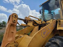 1995 CASE 621B FRONT END LOADER (SM)