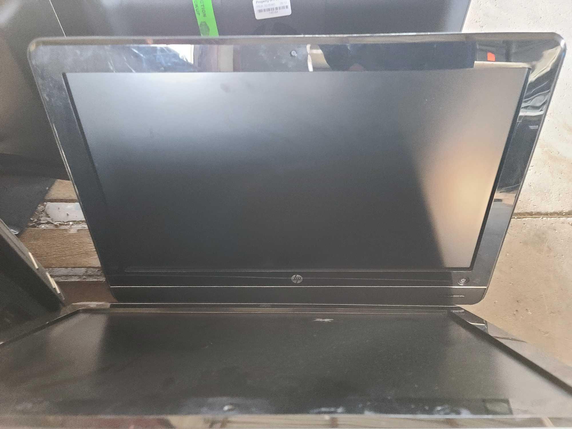 (12) HP Compaq 8200 Elite Aio All in One PC