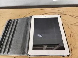 (3) Apple Ipads