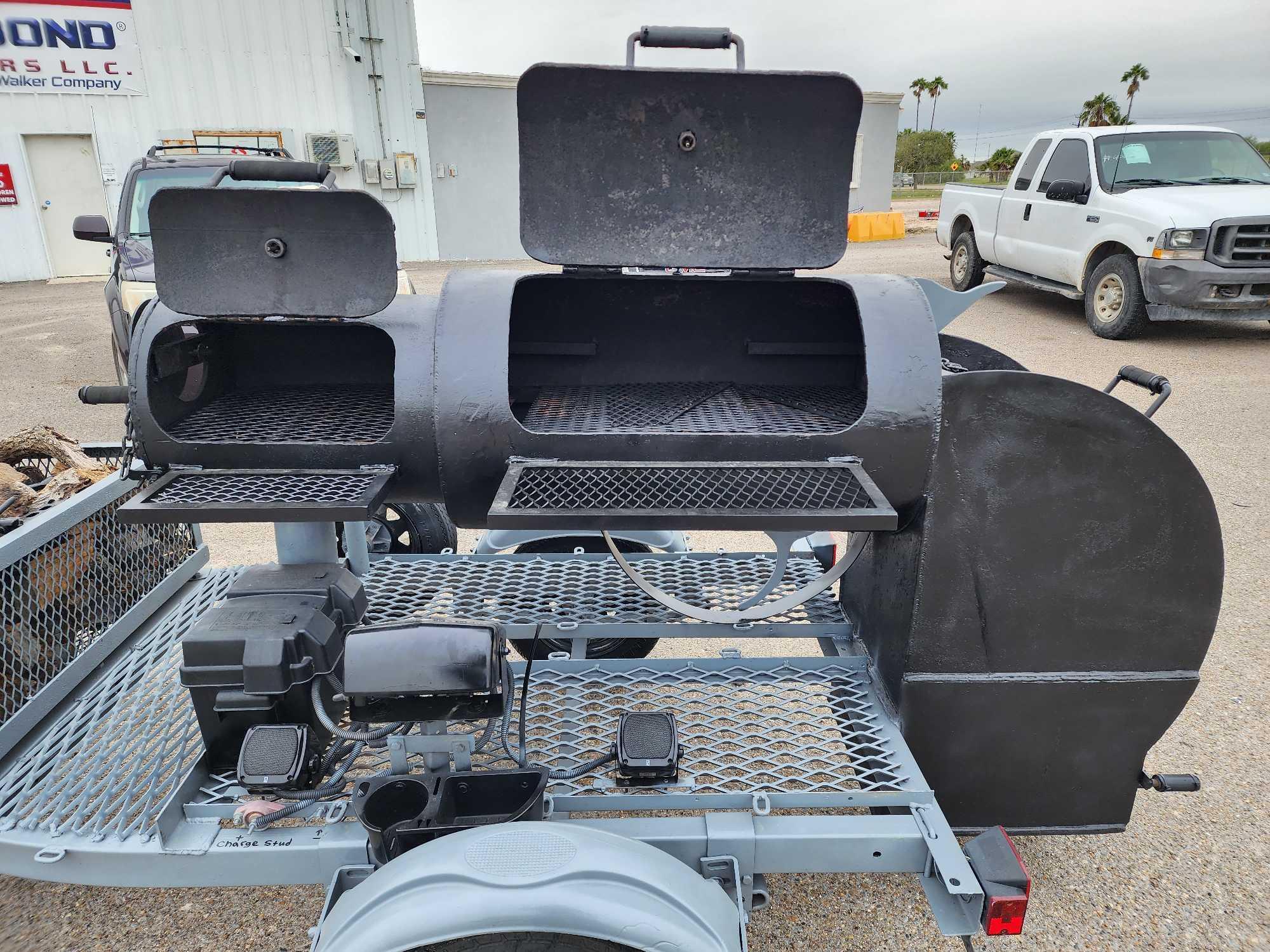 1/4 Steel BBQ Pit Smoker Made to Look Like a Pistol