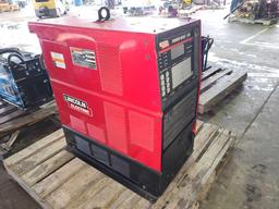 Lincoln Power Wave 450 Welder