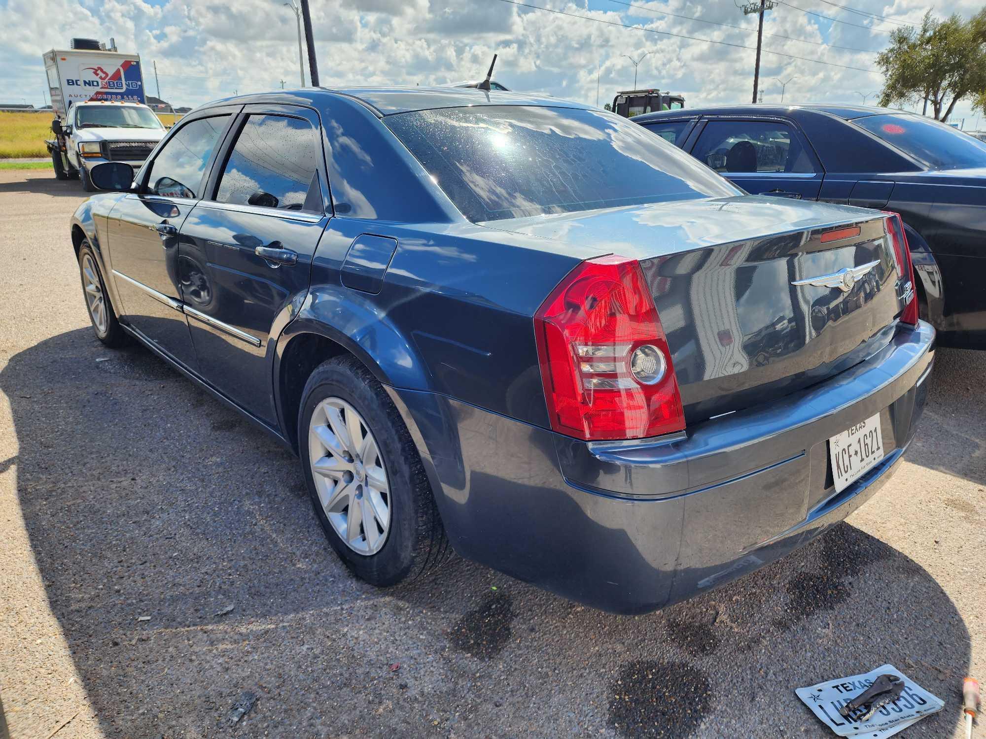 2008 Chrysler 300 Passenger Car, VIN # 2C3KA43R88H291799