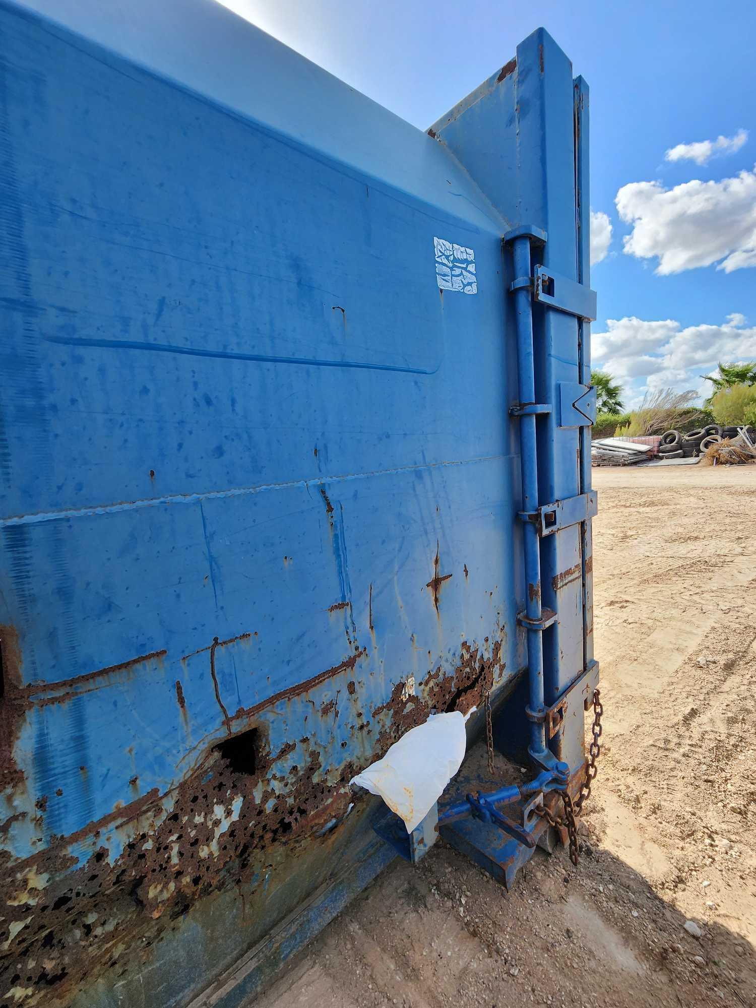 Cardboard Vertical Compact Baler