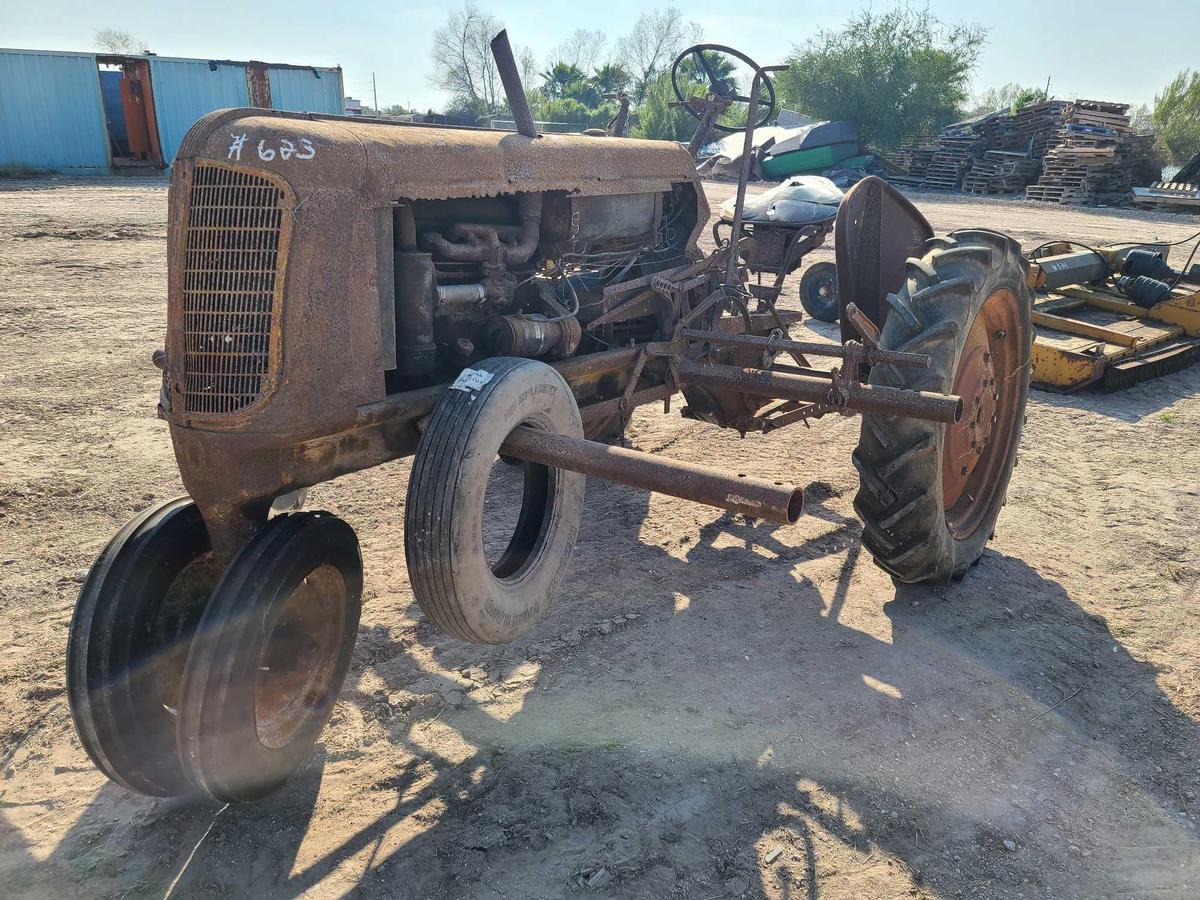 1947 Oliver"60" Row Crop 217103 TR218AP