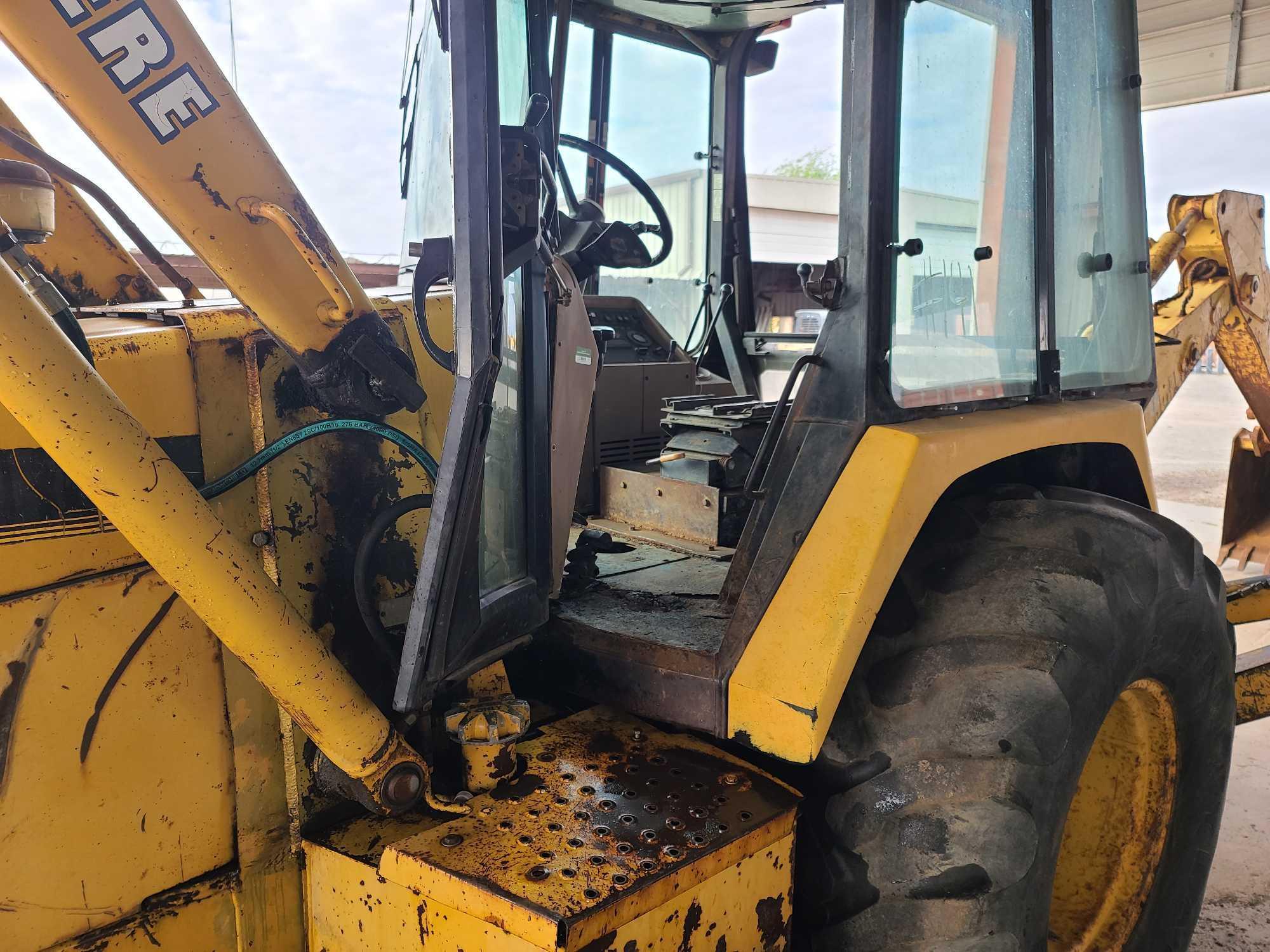 John Deere 310 Backhoe Loader