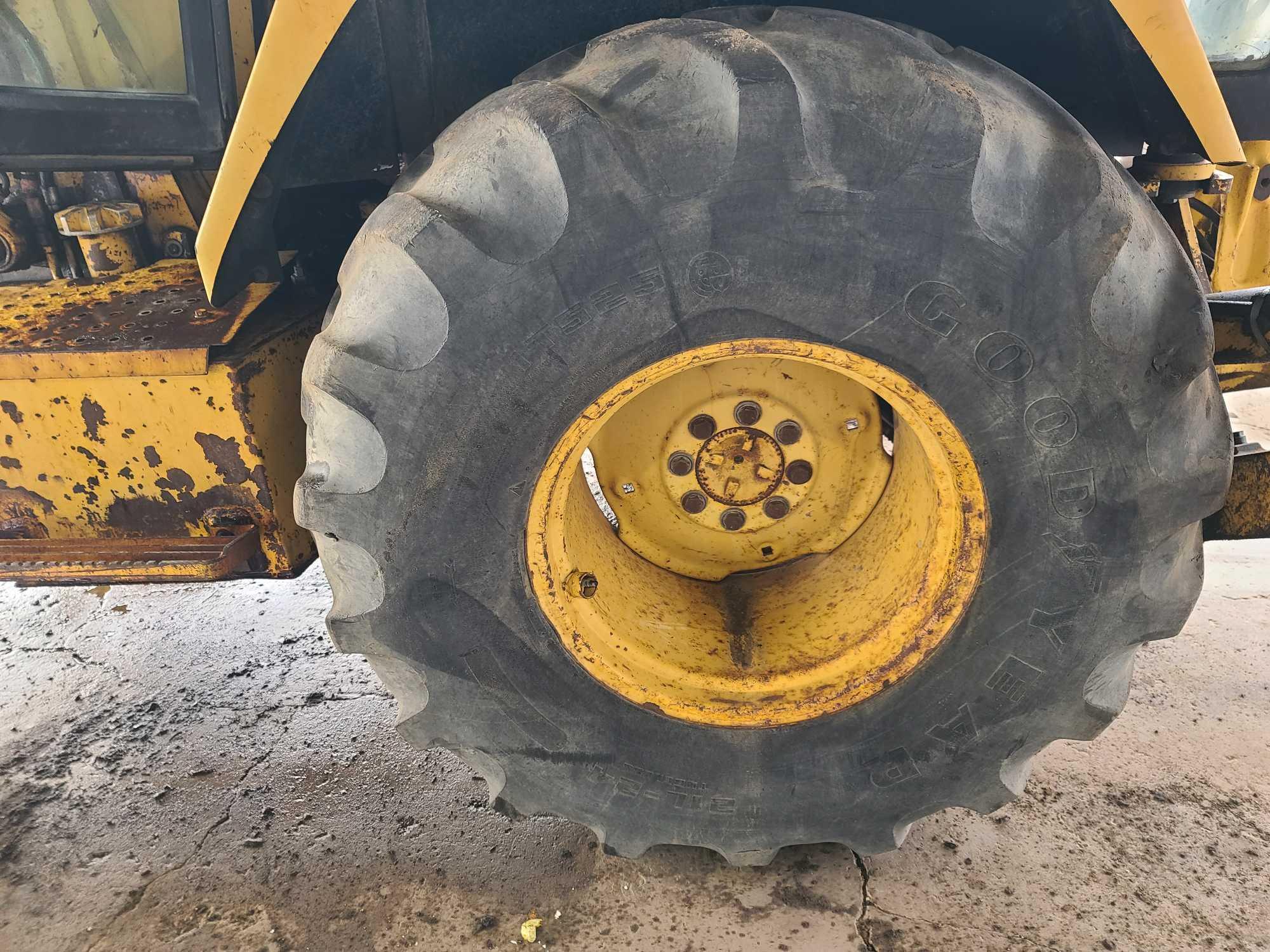 John Deere 310 Backhoe Loader