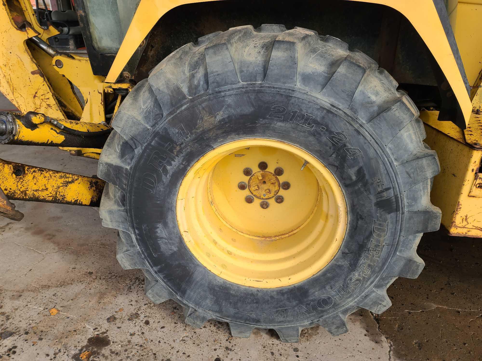 John Deere 310 Backhoe Loader