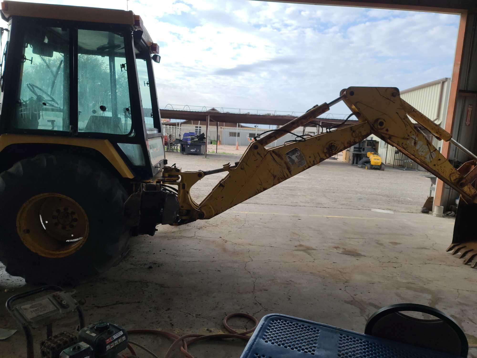 John Deere 310 Backhoe Loader