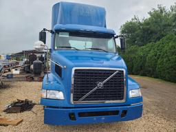 2012 Volvo VNM Truck, VIN # 4V4M19DFXCN552988