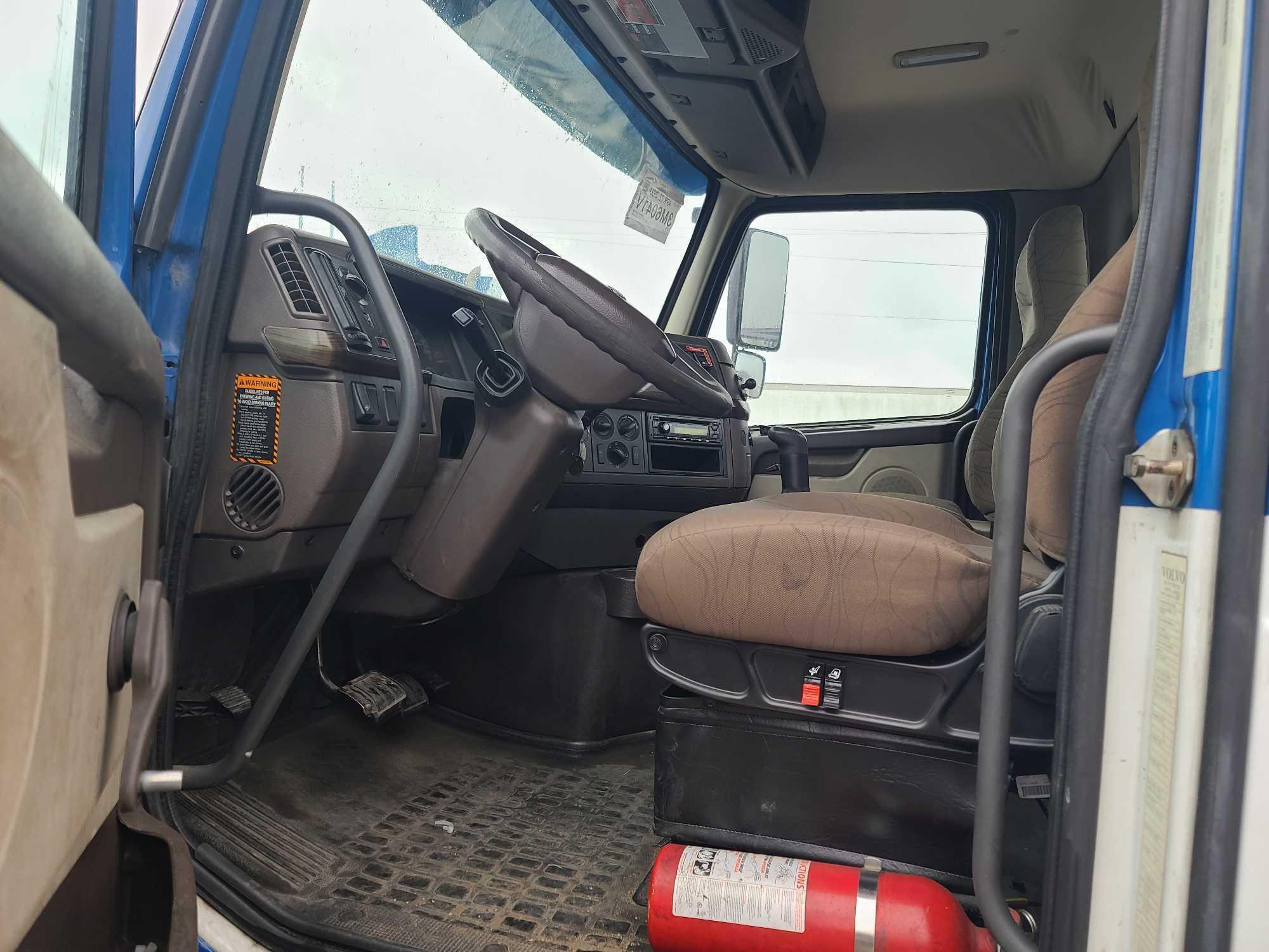 2012 Volvo VNM Truck, VIN # 4V4M19DFXCN552988