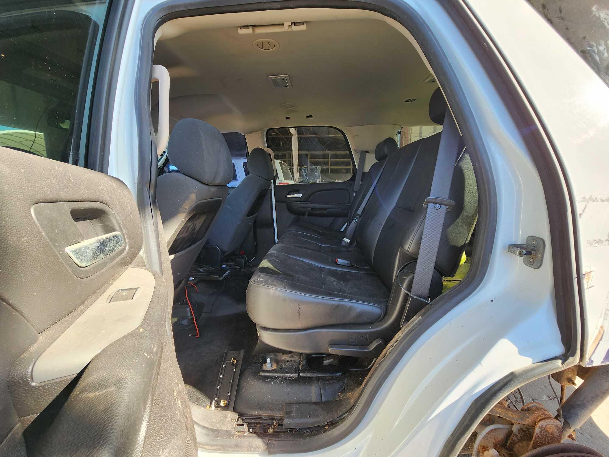 2009 Chevrolet Tahoe Multipurpose Vehicle (MPV), VIN # 1GNEC03049R178938