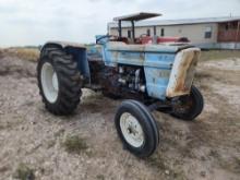 Long 445 Farm Tractor