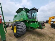 John Deere 9870 STS Combine