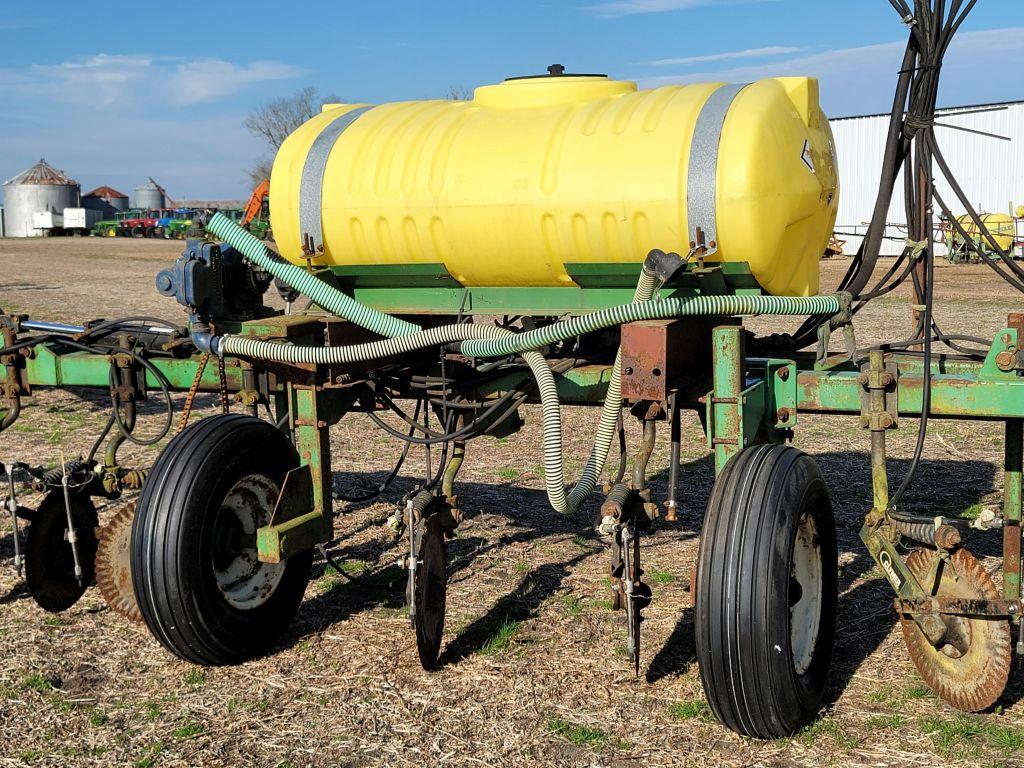 SHEPPARD (12) ROW NITGROGEN APPLICATOR