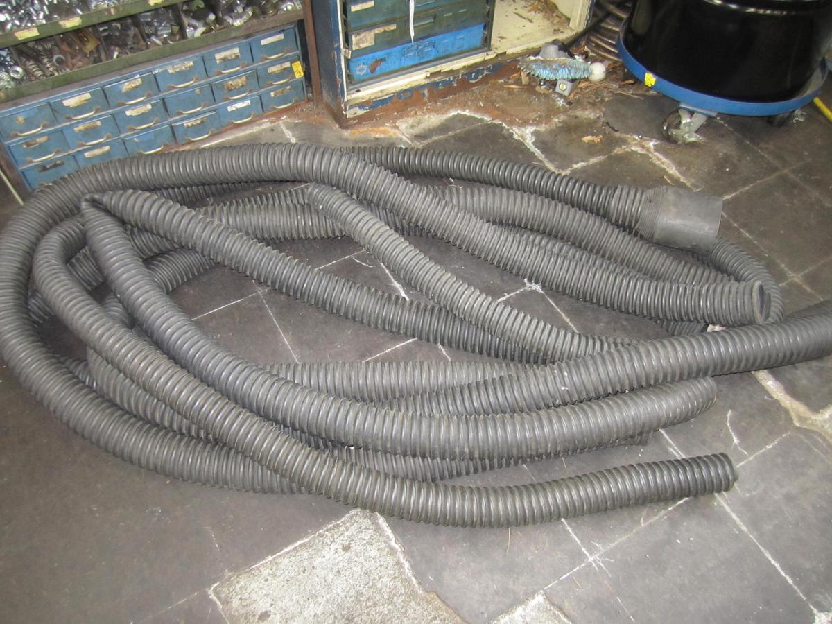 6 AUTO EXHAUST HOSES