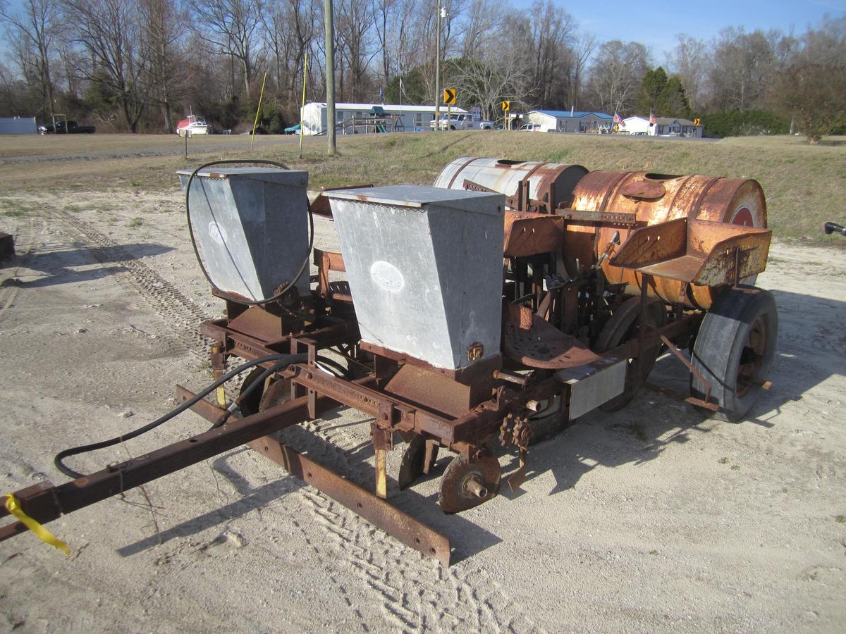 HOLLAND 2 ROW TRANSPLANTER