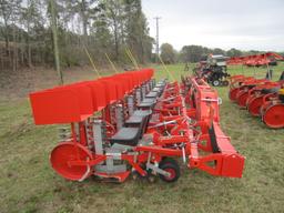 C & M 8-ROW STACKFOLD TRANSPLANTER, FINGER TYPE, 46" ROW (LIKE NEW, ONLY SET 400 ACRES POTATOES)