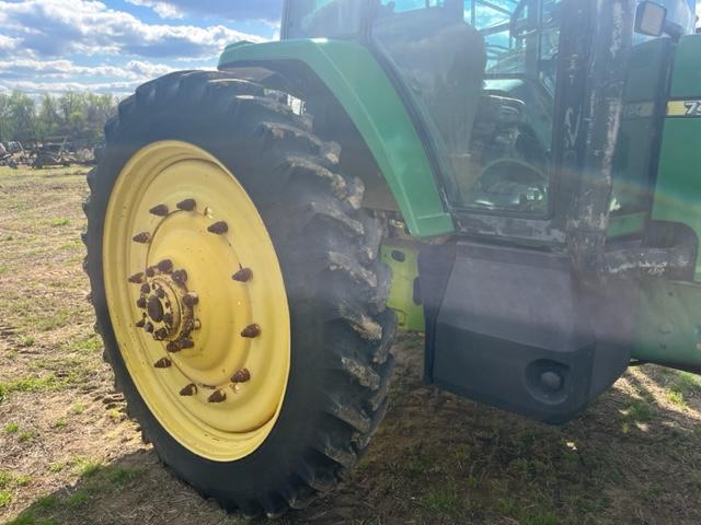 JD 7410 MFWD, CAB, DSL, POWERQUAD TRANS, 3 SETS REMOTES, 320/90 R50 REAR, 320/85 R34 FRONT; 11,844HR