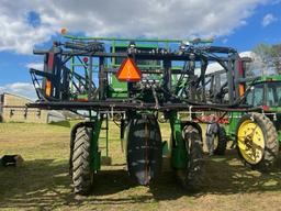 JD 6700 3-WHEEL SPRAYER, CAB, DSL, 12-ROW FRONT FOLD BOOM, 3520HRS; SN:NO6700X014270