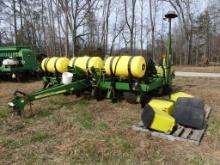 JD 1780 11 ROW 15”/6 ROW 30” NO TILL PLANTER, IN-FURROW FERTILIZER, ROW MARKERS, TRAIL TYPE