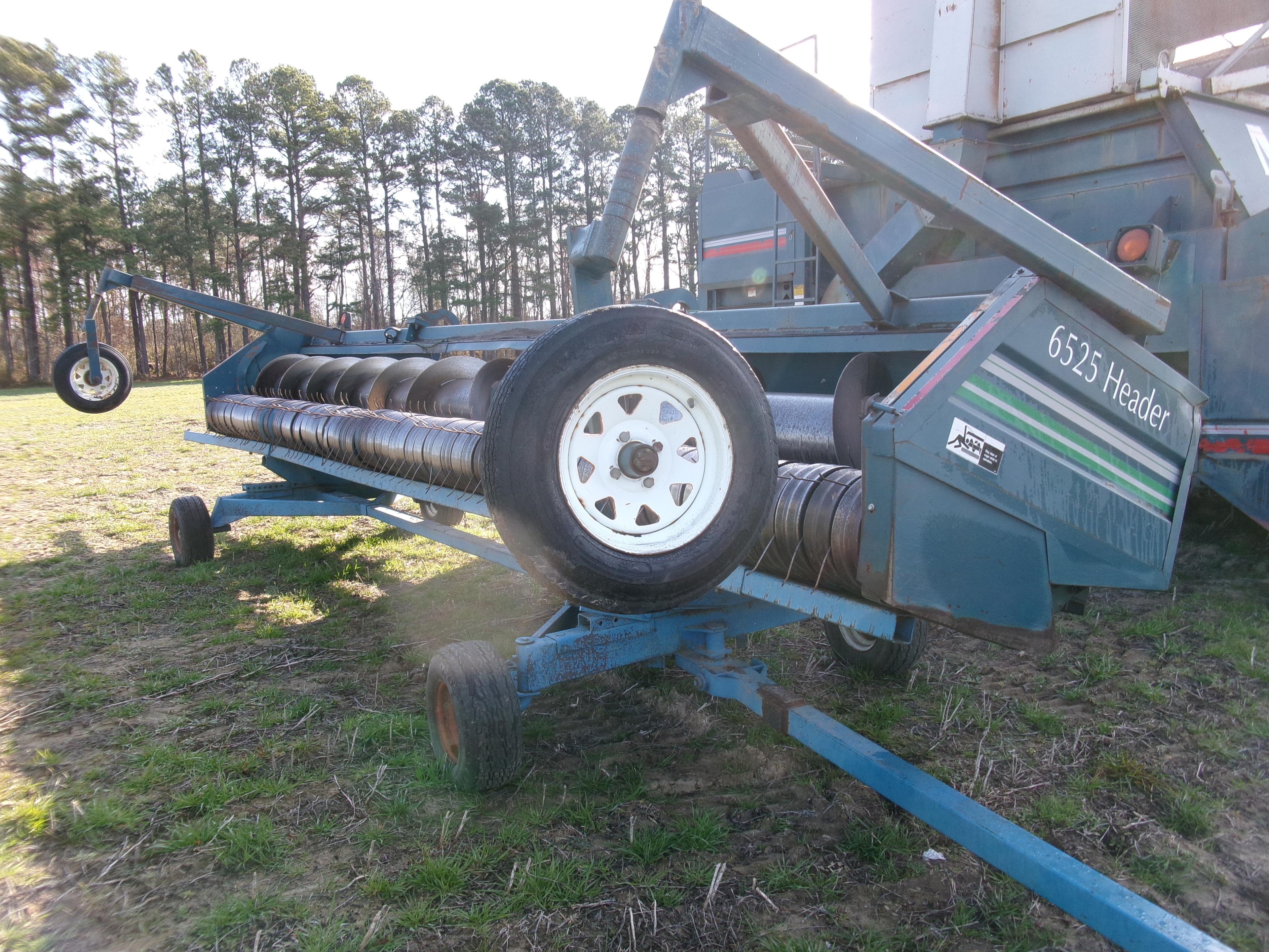 AMADAS 9900 6 ROW PEANUT COMBINE, CAB, JD ENG, MUD HOG, SELLS WITH 6525 HEADER AND CART, 4116 ENG HR